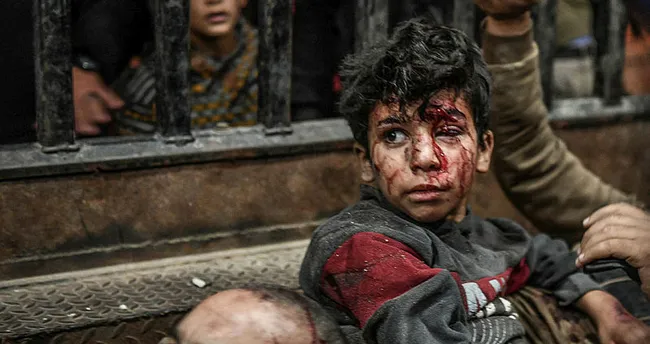 İsrail yine mülteci kampını vurdu! İsrail yine mülteci kampını vurdu!