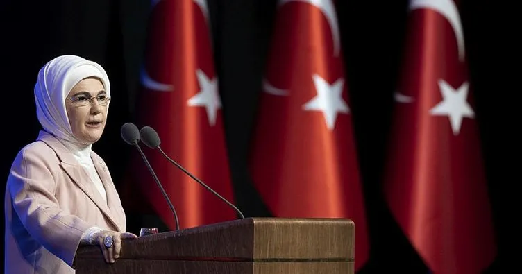 Emine Erdoğan, İsrail güçlerinin Mescid-i Aksa baskınını kınadı