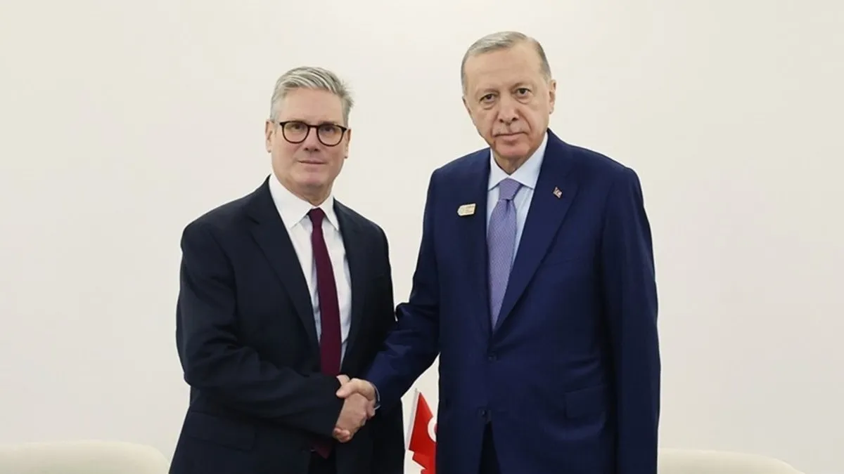 Starmer ziyareti öncesi Atina alarmda: Eurofighter dengeleri değiştirecek! ‘Türkiye AB için vazgeçilmez ortak’ Starmer ziyareti öncesi Atina alarmda: Eurofighter dengeleri değiştirecek! ‘Türkiye AB için vazgeçilmez ortak’