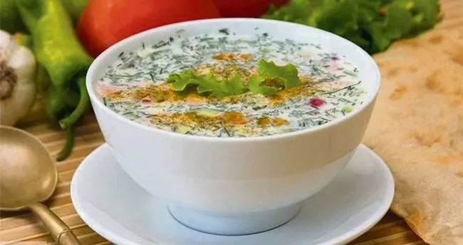 yogurt corbasi tarifi yogurt corbasi