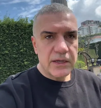 Birlikte hastane koridorlarından kahvaltı masalarına! Berdan Mardini ve Şafak Sezer İbrahim Tatlıses’le böyle görüntülendi: Evlatlarımla...