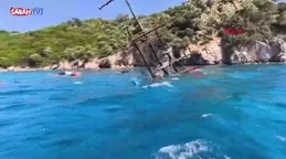 Marmaris’te tur teknesi battı