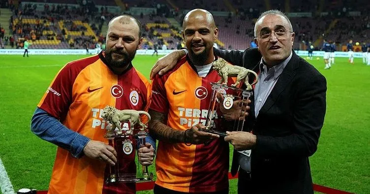 Galatasaray’dan Felipe Melo ve Tomas Ujfalusi’ye plaket
