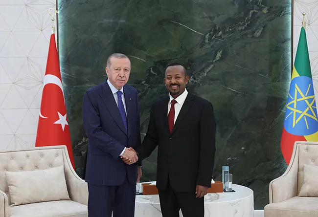 baskan-erdogan-etiyopyada-resmi-torenle-karsilandi-1771336292558.jpeg Başkan Erdoğan'dan Etiyopya'da net mesaj: Afrika'da çatışma istemiyoruz