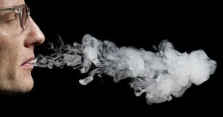 Sigara dumanı koronavirüsü taşıyıp bulaştırabilir