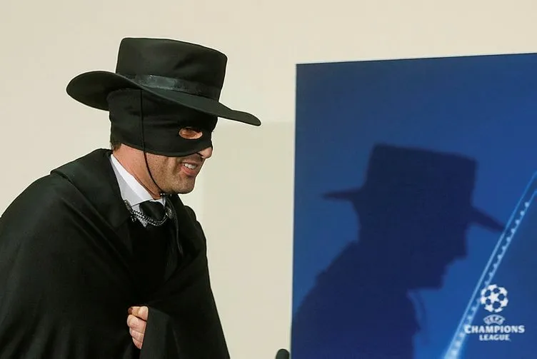 Fonseca sözünü tuttu, Zorro oldu!
