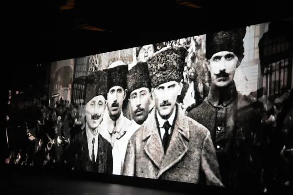 Cumhuriyet Bayramı'nın 98.yılında coşkulu bayramlaşma yaşandı!