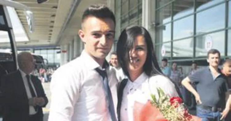 Aşti’de sürpriz evlenme teklifi