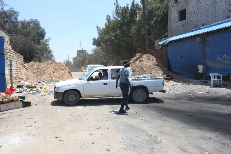 Libyalılar, Hafter milislerinin tuzakladığı patlayıcılardan temizlenen evlerine kavuşuyor