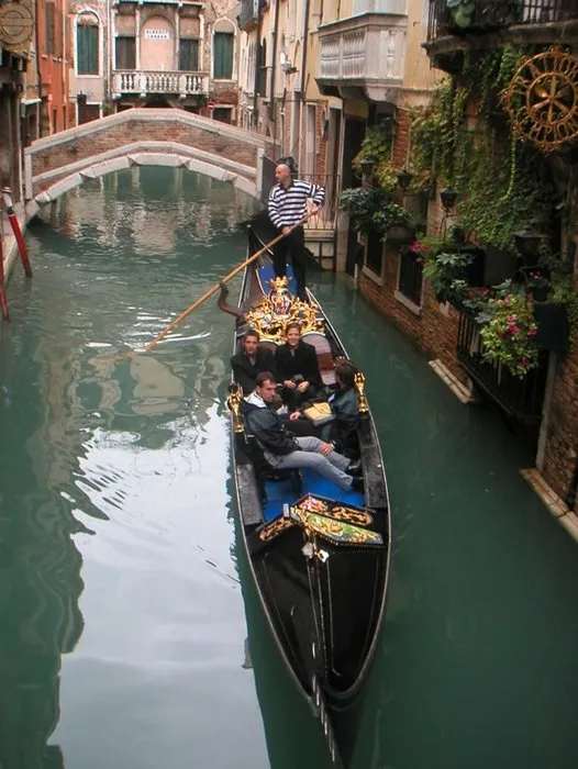 Dünyanın en gözde turizm merkeziydi… Venedik artık tanınmaz halde!