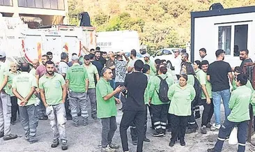 Maaş alamayan işçiler iş bıraktı