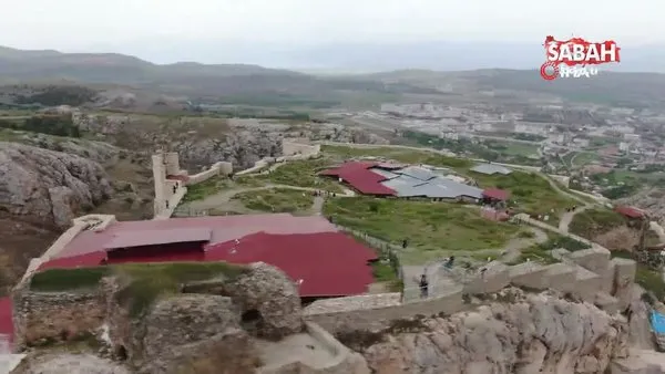 Bayram tatilinde vatandaşlar Harput'a akın etti | Video
