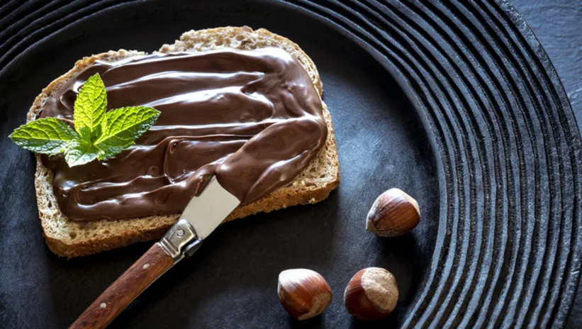 EN DOĞALI EN LEZZETLİSİ! EV KONFORUNDA KAKAOLU FINDIK EZMESİ TARİFİ