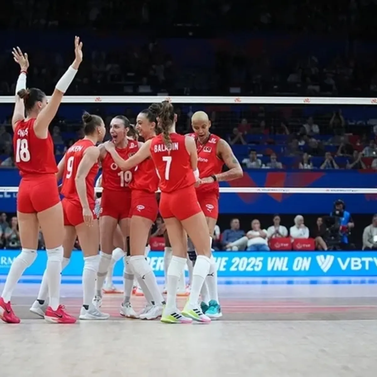 FİLENİN SULTANLARI VNL MAÇ TAKVİMİ 2026: Filenin Sultanları maçları ne zaman? İşte 2. hafta programı