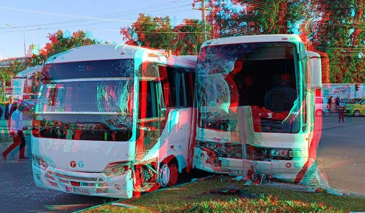 Otel çalışanlarını taşıyan iki servis çarpıştı: 13 yaralı!