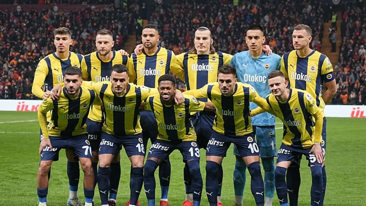Fenerbahçe'den 14. puan kaybı! Mourinho'nun derbilerde yüzü gülmüyor