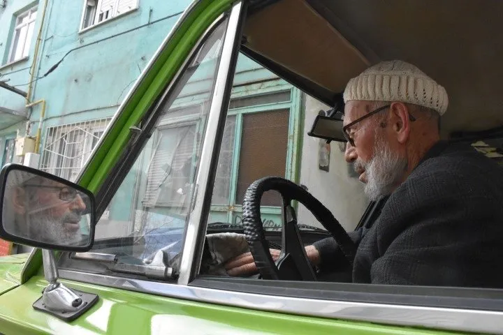 83 yaşındaki Celil Amca ’Murat’ından vazgeçmiyor