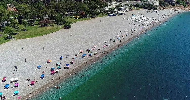Antalya’da gurbetçi turistler de rekor kırdı