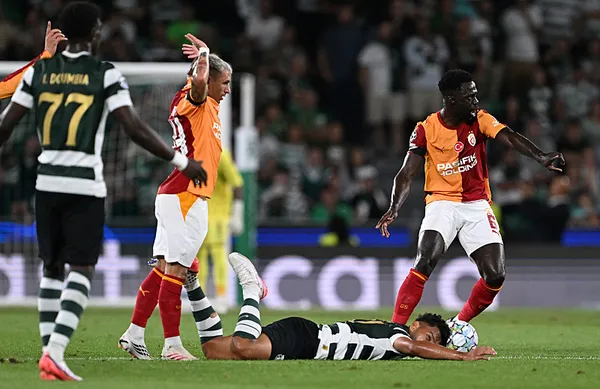 canli-uefa-sampiyonlar-liginde-sporting-lizbon-galatasaray-maci-bir-gol-daha-geldi-1788984542912.jpeg