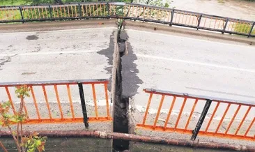 Balıkesir’de köprü çöktü