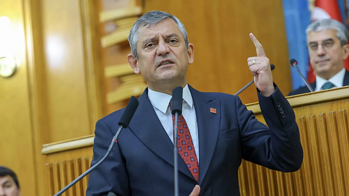 SON DAKİKA… Özgür Özel ve 90 milletvekili Cumhuriyet Halk Partisi’nden istifa etti: Yeni partinin kuruluş evraklarını imzaladı SON DAKİKA… Özgür Özel ve 90 milletvekili Cumhuriyet Halk Partisi’nden istifa etti: Yeni partinin kuruluş evraklarını imzaladı