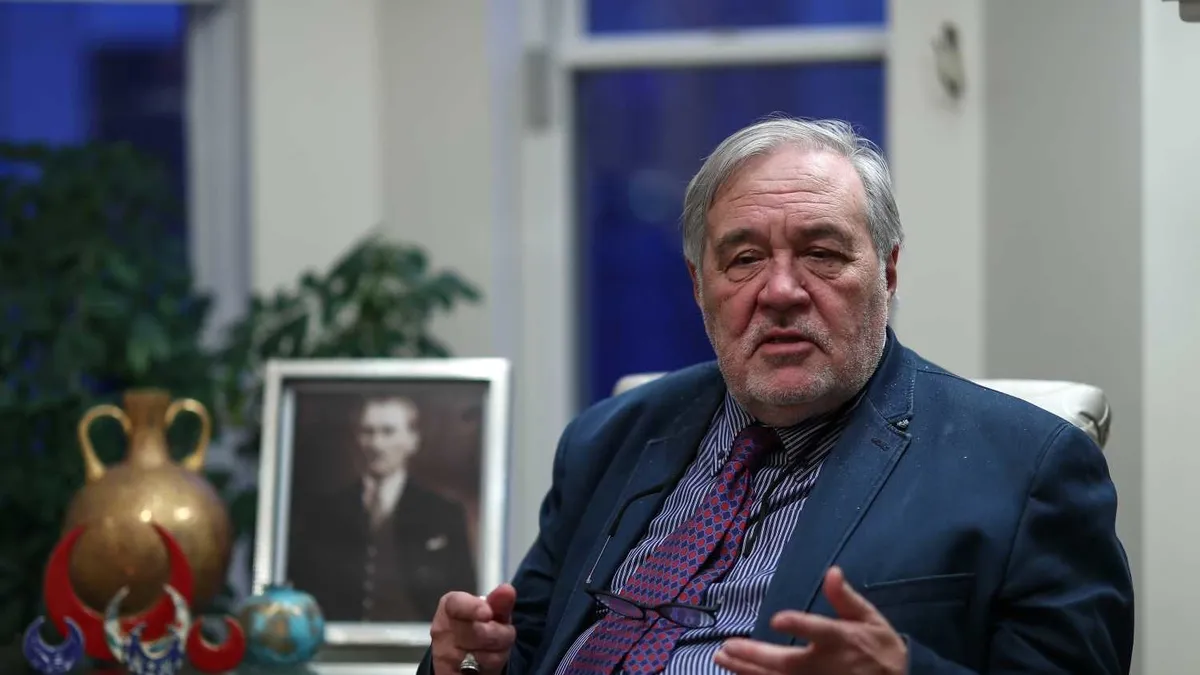 SON DAKİKA! Prof. Dr. İlber Ortaylı hayatını kaybetti! Yoğun bakımda tedavi görüyordu…