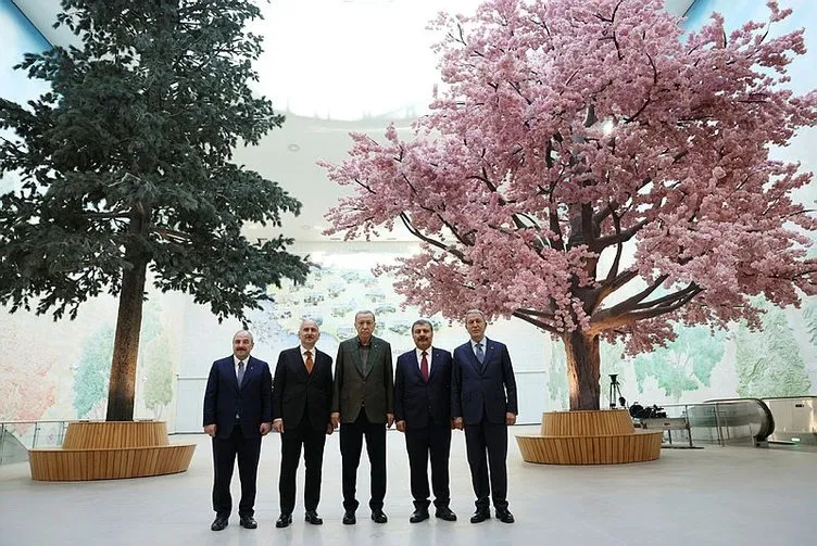 Başakşehir-Kayaşehir metrosu hizmete açıldı: Başkan Erdoğan ilk sürüşü gerçekleştirdi