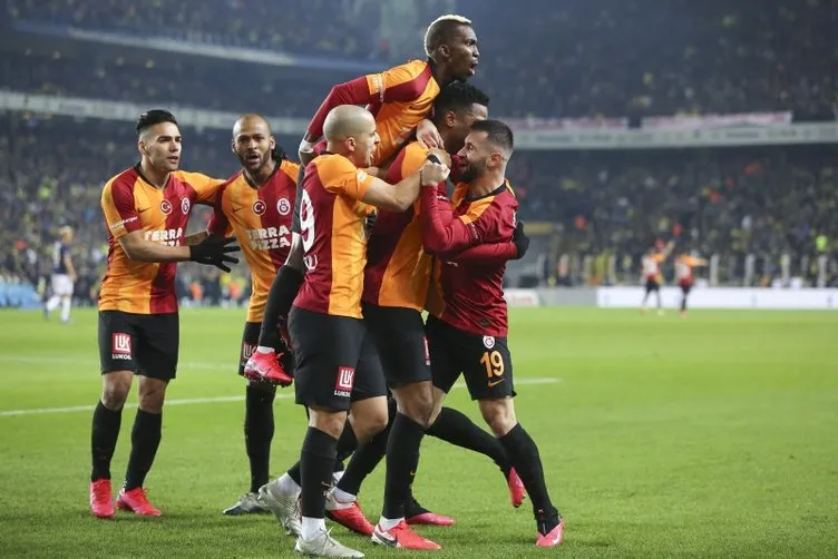 Fenerbahçeli yıldıza Galatasaray talip! Sürpriz isim...