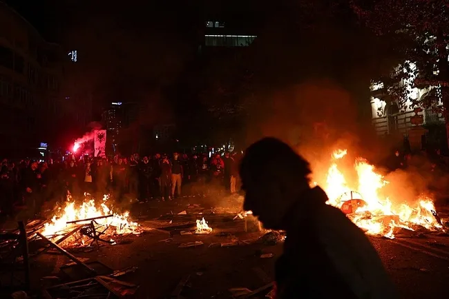 Öğrenci protestoları Arnavutluk’a sıçradı: 23 gözaltı