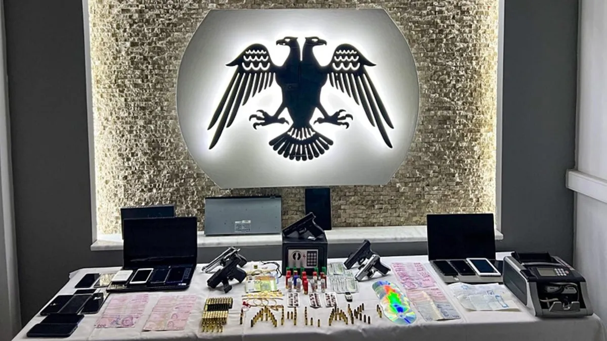 Malatya’da fuhuş operasyonu: 9 kişi yakalandı! Malatya’da fuhuş operasyonu: 9 kişi yakalandı!