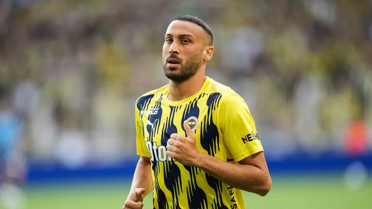 Fenerbahçe’de Cenk Tosun ameliyat oldu! Fenerbahçe’de Cenk Tosun ameliyat oldu!