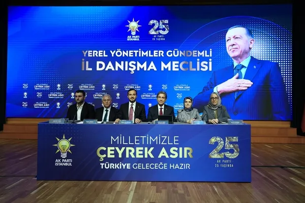 muhalefet-partilerinden-136-kisi-ak-partiye-katildi-1791614401825.jpg