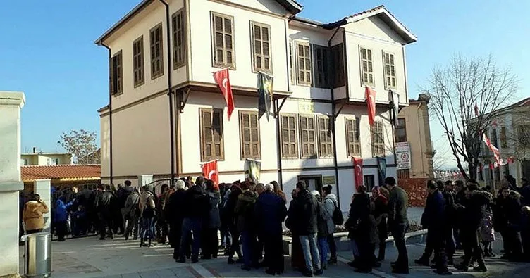 Atatürk Evi’ne ziyaretçi akını