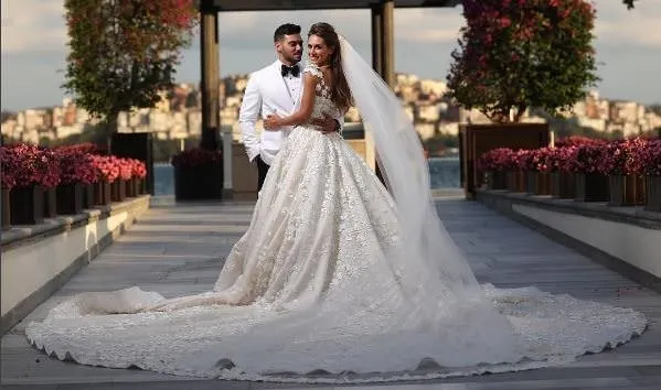 selma cilek ile sinan ciftci nin dugunune unlu isimler akin etti fotohaber magazin