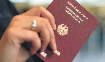 Tatil döneminde pasaport krizi