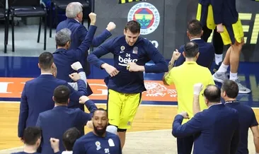 Fenerbahçe, Tofaş’ı yendi! Koronavirüs selamı...