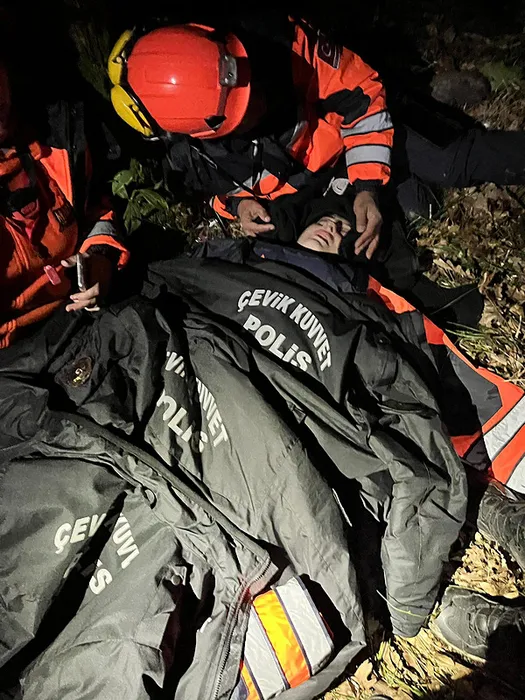 Belgrad Ormanı’nda hayatını kaybetti! Ece Gürel son yolculuğuna uğurlandı! Cenazede duygu dolu anlar