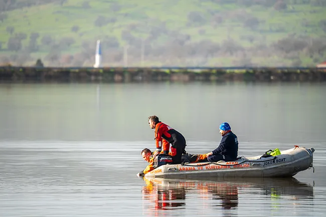 son-dakika-manisada-aci-haber-bagyolu-goletinde-kayip-halil-burak-senden-kahreden-haber-geldi-1771241119041.jpeg
