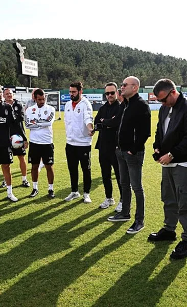 Beşiktaş yönetiminden futbol takımına ziyaret