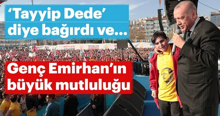 Erdoğan'ın sahneye çağırdığı Emirhan büyük sevinç yaşadı