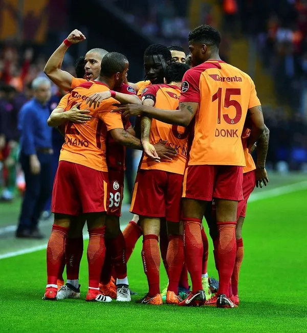 Galatasaray - Trabzonspor maçından kareler!