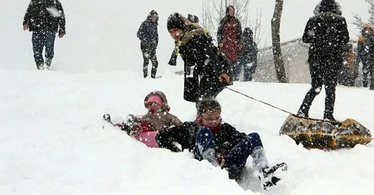 ERZURUM’DA YARIN OKULLAR TATİL Mİ? Meteorolojiden uyarı! 11 Ocak Perşembe okul var mı, valilikten açıklama geldi mi?