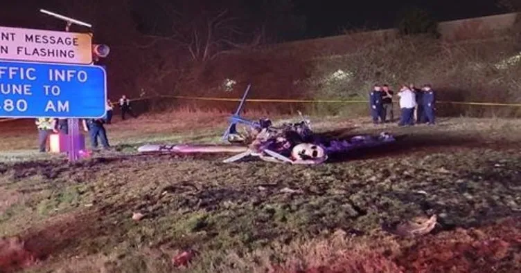 ABD’de otoyola küçük uçak düştü: 5 ölü