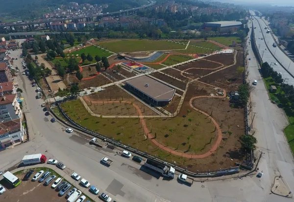 derincede-millet-bahcesine-kavusuyor-1650452261722.jpg