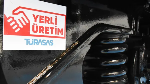 yerli-lokomotif-afrika-pazarina-aciliyor-uraloglu-turk-muhendisliginin-basarisi-kitalari-asti-1781344549010.png