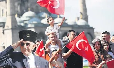 Havada, karada denizde bayram coşkusu #antalya