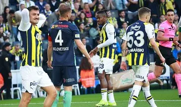 Son dakika haberi: Fenerbahçe tribünlerinden şok tepki! Galatasaray’ın golü sonrası...