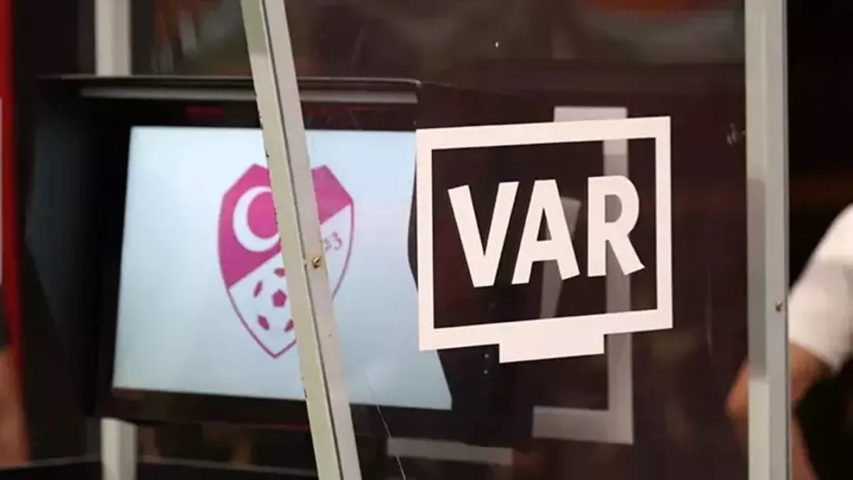 VAR protokolünde çarpıcı değişiklik! IFAB’dan tarihi hamle yolda… – Galeri VAR protokolünde çarpıcı değişiklik! IFAB’dan tarihi hamle yolda… – Galeri