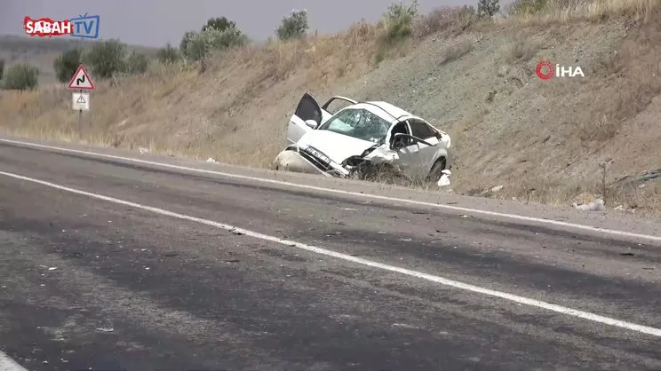 Kilis-Hatay yolunda 2 otomobil çarpıştı: 8 yaralı | Video