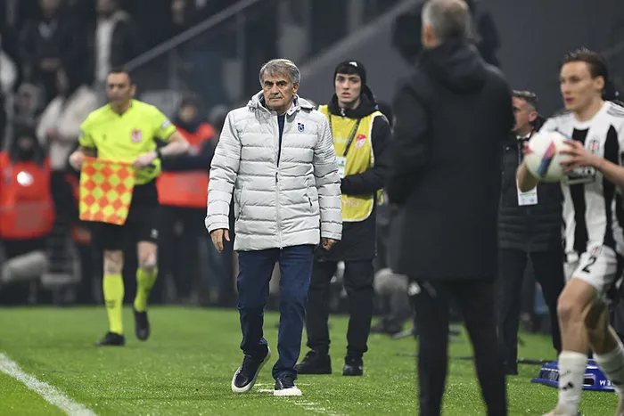 trabzonspor-haberleri-senol-gunesten-flas-aciklamalar-besiktasa-mac-mi-sattim-1739957936024.jpg